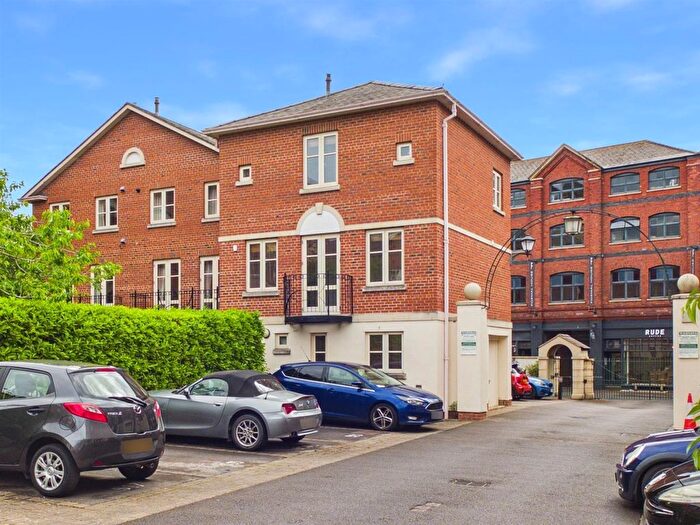 3 Bedroom Semi-Detached House To Rent In Clarence Walk, St. Georges Place, Cheltenham, GL50