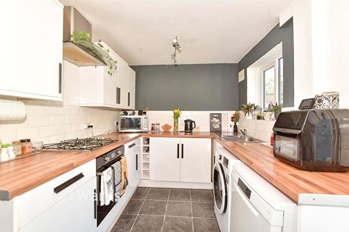 2 Bedroom Semi Detached House For Sale In Melbourne Avenue, Dover, Kent, CT16