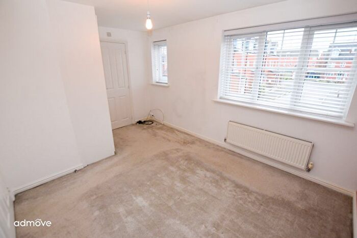 3 Bedroom Detached House For Sale In Kerridge Drive, Warrington, WA1