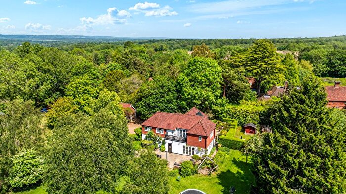 4 Bedroom Detached House For Sale In Stick Hill, Edenbridge, TN8