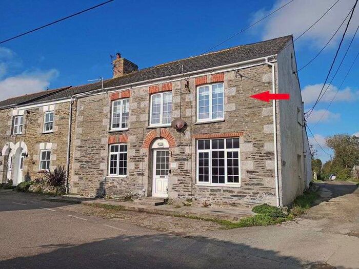 3 Bedroom Property For Sale In Nanhayes Row, St Newlyn East, TR8