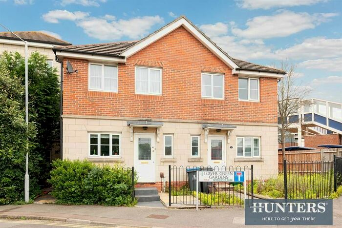 3 Bedroom Semi-Detached House To Rent In Lower Green Gardens, Worcester Park, KT4