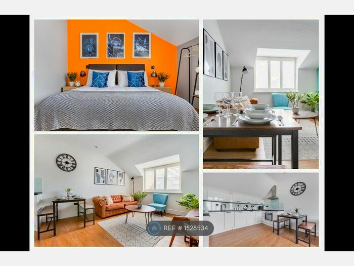 1 Bedroom Flat To Rent In Boon House, Egham, TW20