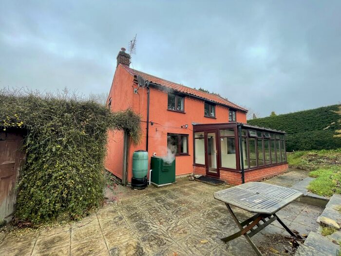 3 Bedroom Cottage To Rent In Kelling Road, Lower Bodham, Holt, NR25