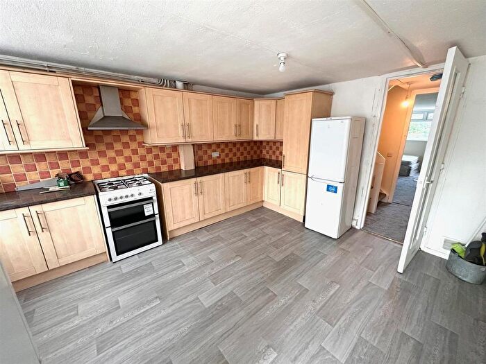 4 Bedroom Terraced House To Rent In Heritage Close, Uxbridge, UB8