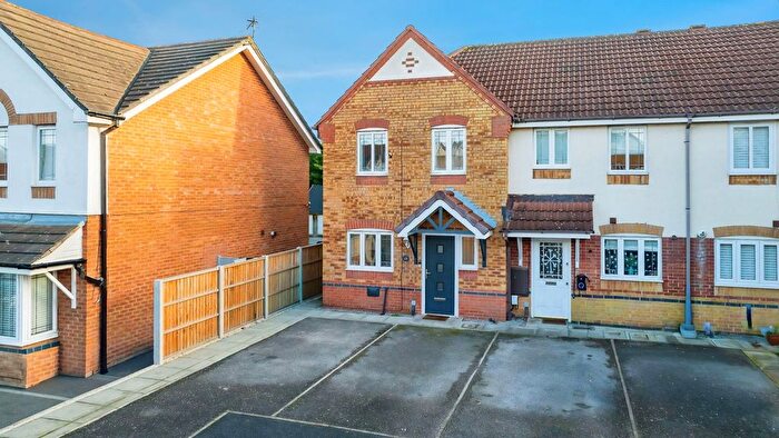 3 Bedroom Town House For Sale In Kingsbury Road, Widnes, WA8