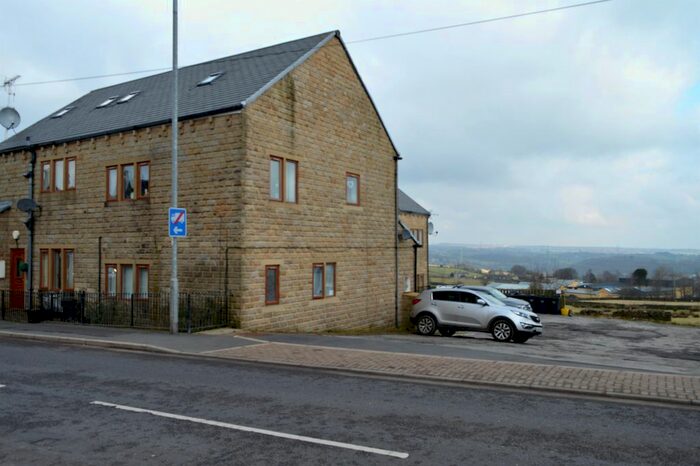 2 Bedroom Flat To Rent In The Old Bakery, Southowram, Halifax, HX3