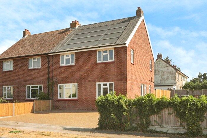 3 Bedroom Semi Detached House For Sale In Cavendish Road, Trimley St. Martin, Felixstowe, Suffolk, IP11