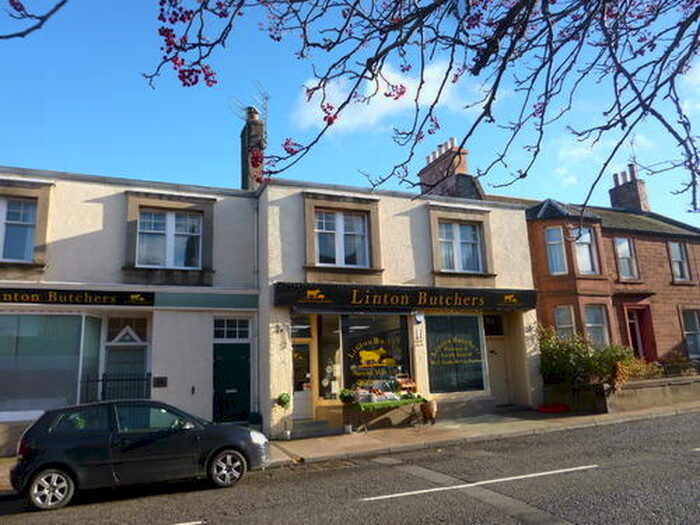 2 Bedroom Flat To Rent In High Street, East Linton, EH40