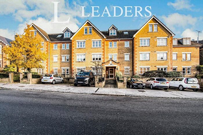 2 Bedroom Apartment To Rent In Birdhurst Road, South Croydon, CR2