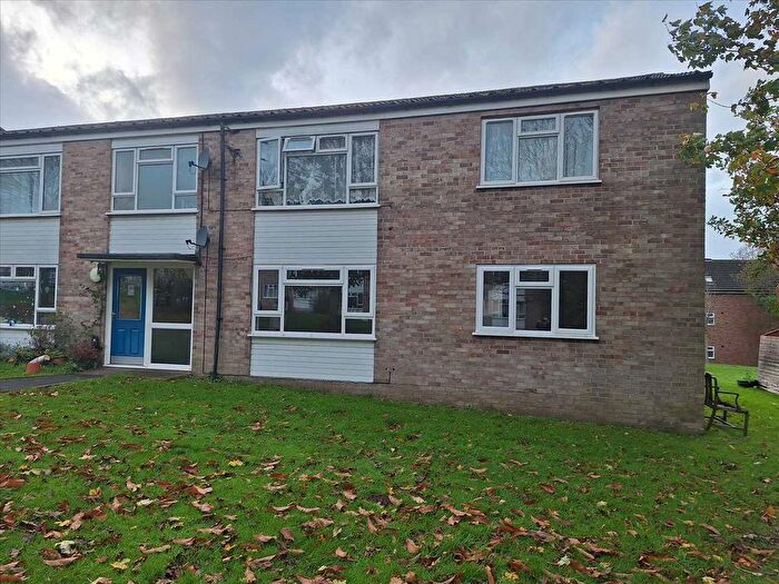 2 Bedroom Flat To Rent In Srokins Road, Kinsclere, RG20