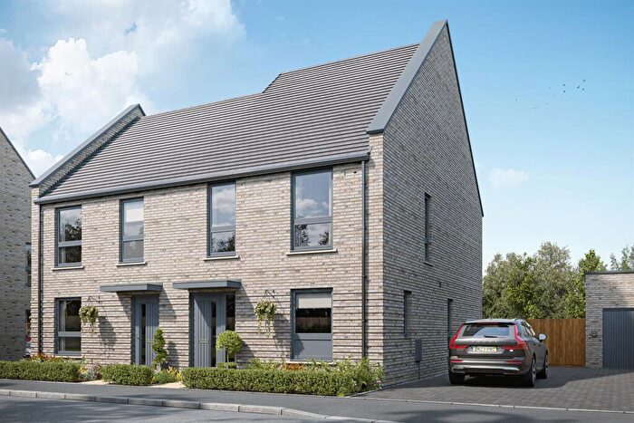 2 Bedroom Semi-Detached House For Sale In Swindon Road, Highworth, Swindon, SN6