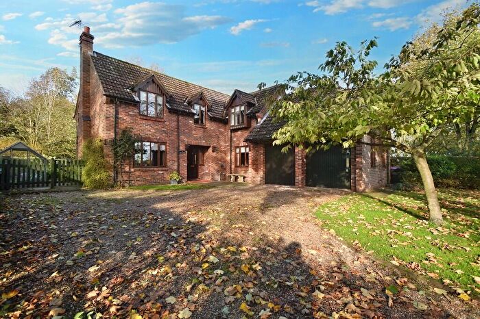4 Bedroom Detached House For Sale In Authorpe, Louth, LN11