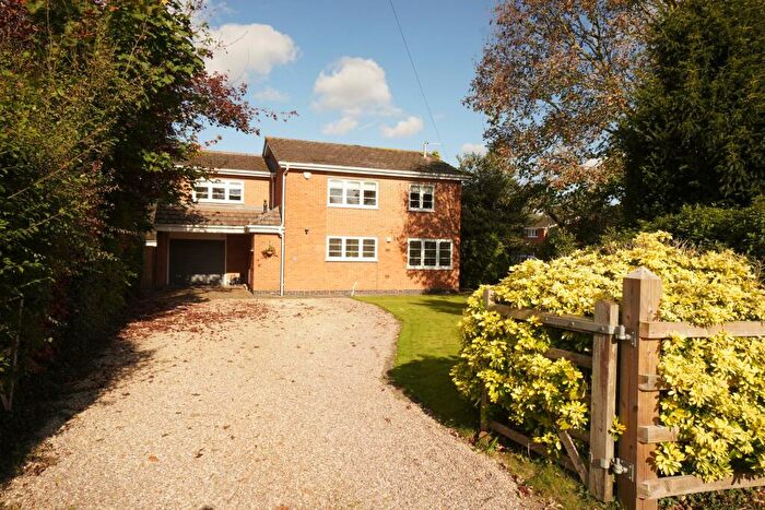 5 Bedroom Detached House For Sale In Manor Close, Costock, LE12