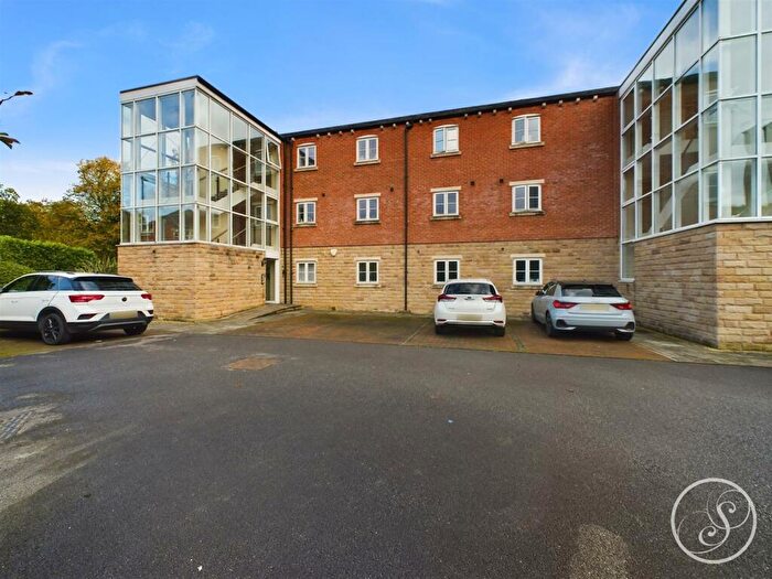 1 Bedroom Flat To Rent In Eyres Mill Side, Leeds, LS12
