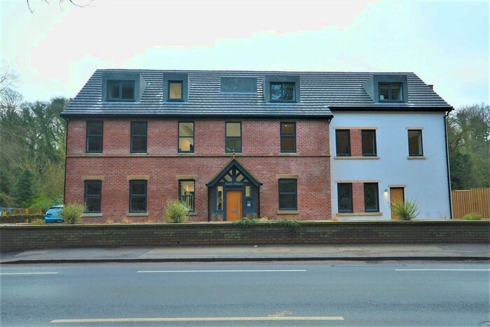 2 Bedroom Flat To Rent In Buxton Road West, Disley, Stockport, SK12