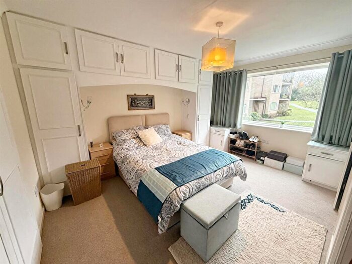 2 Bedroom Flat For Sale In Denston Court, Vesey Close, Sutton Coldfield, B74