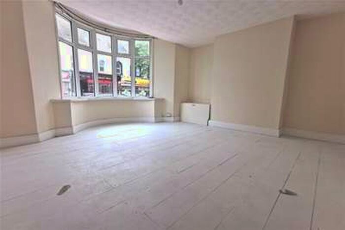 1 Bedroom Flat To Rent In Brynymor Road, Brymill, SA1