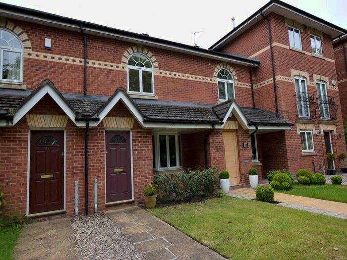 3 Bedroom Mews To Rent In Pavilion Way, Macclesfield, SK10