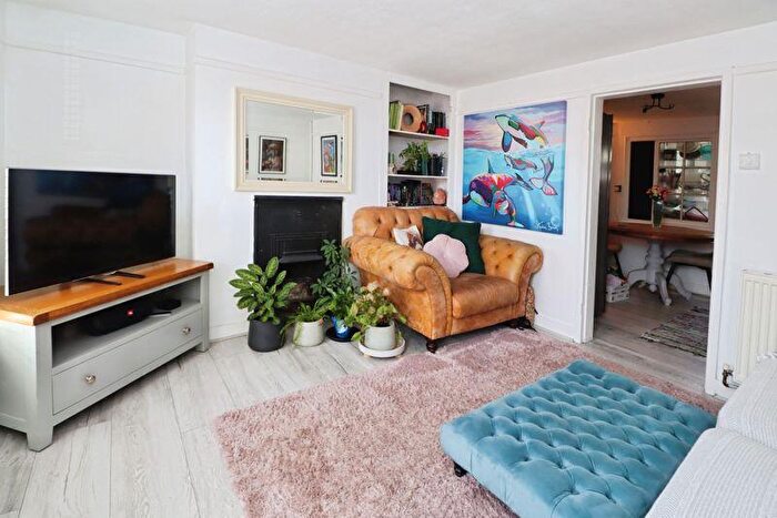 2 Bedroom Terraced House To Rent In Francis Street, Brightlingsea, CO7