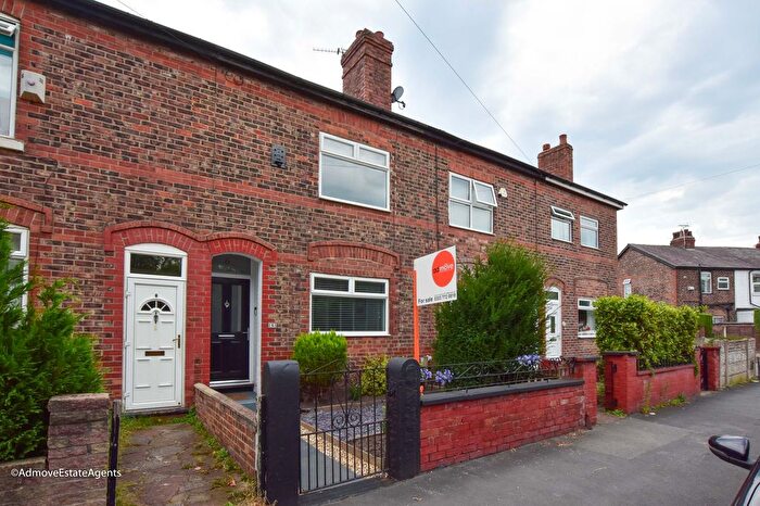 2 Bedroom Property To Rent In Princess Street, Broadheath, WA14