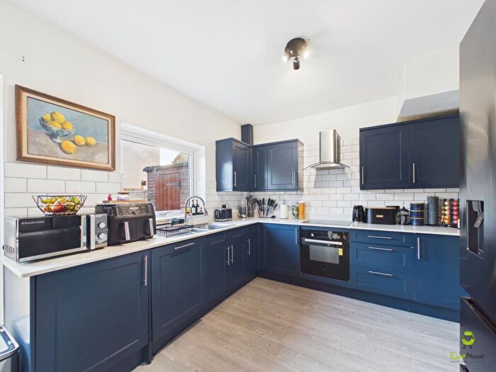 3 Bedroom Terraced House To Rent In Sussex Road, Dartford, DA1