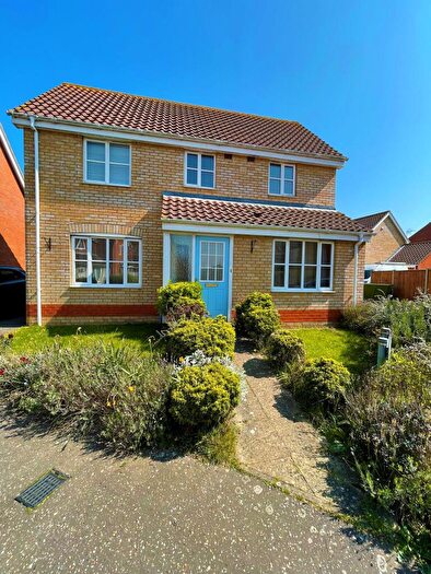 3 Bedroom House To Rent In Seafields Drive, Hopton, Great Yarmouth, NR32