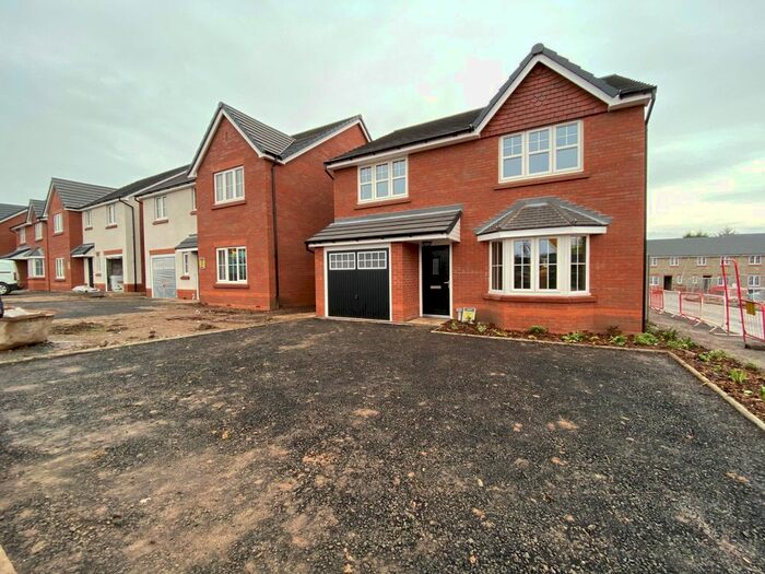 4 Bedroom Detached House To Rent In Oakmont Drive, Worcester, WR5