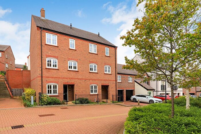 3 Bedroom Property For Sale In Rays Meadow, Lightmoor, Telford, TF4