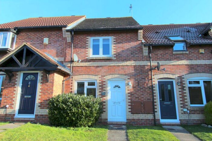 2 Bedroom House To Rent In Augustus Road, Hockliffe, LU7