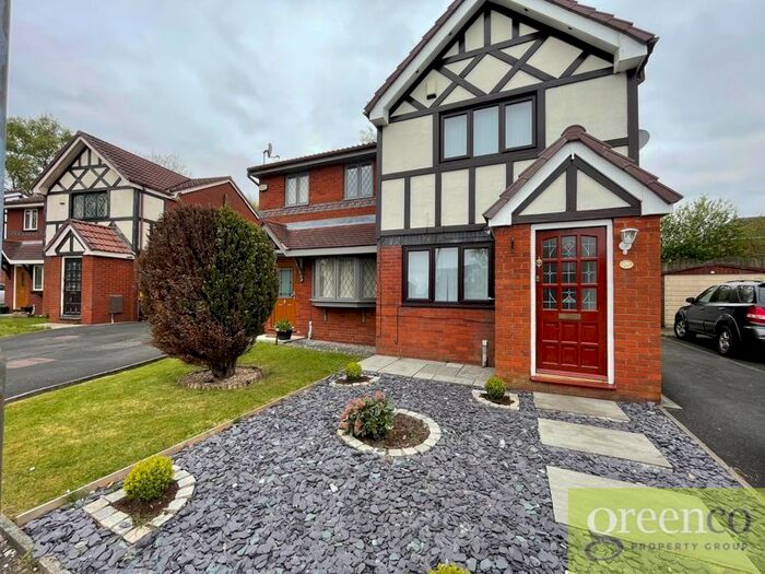 2 Bedroom Semi-Detached House To Rent In Knight Crescent, Middleton, Manchester, M24