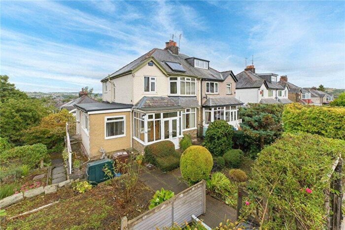 3 Bedroom Semi-Detached House For Sale In Aireville Avenue, Bradford, West Yorkshire, BD9