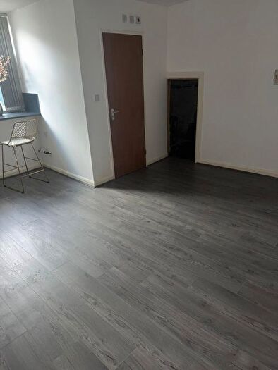 1 Bedroom Property To Rent In Sydenham Place, Bradford, BD3