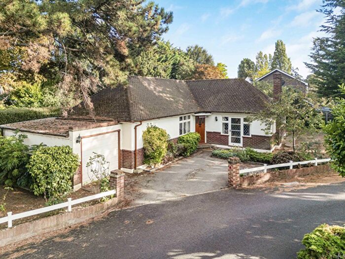3 Bedroom Detached Bungalow For Sale In Penton Hall Drive, Staines-Upon-Thames, Middlesex, TW18