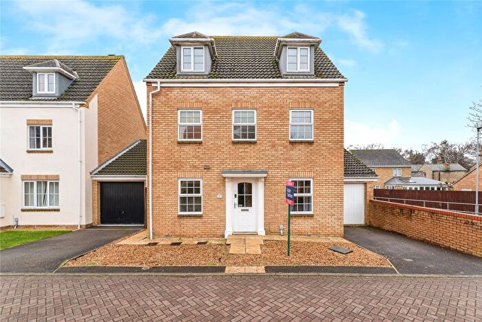5 Bedroom Town House For Sale In Covent Garden, Willingham, Cambridge, Cambridgeshire, CB24