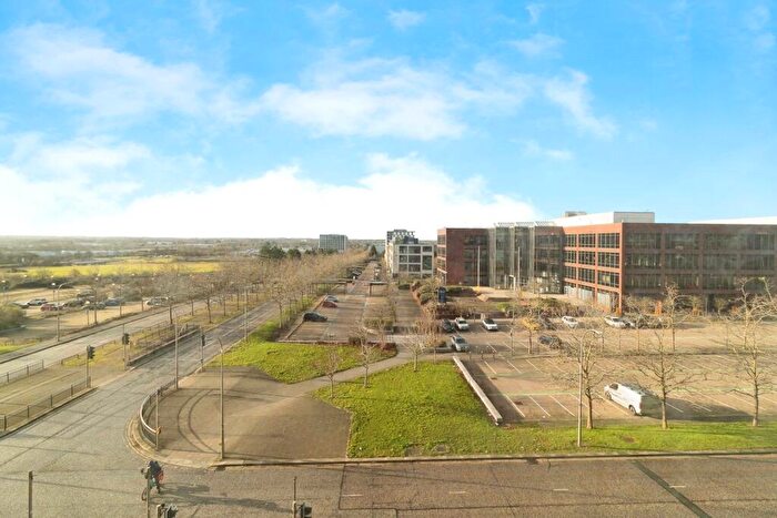 1 Bedroom Flat For Sale In Witan Gate, Milton Keynes, Buckinghamshire, MK9