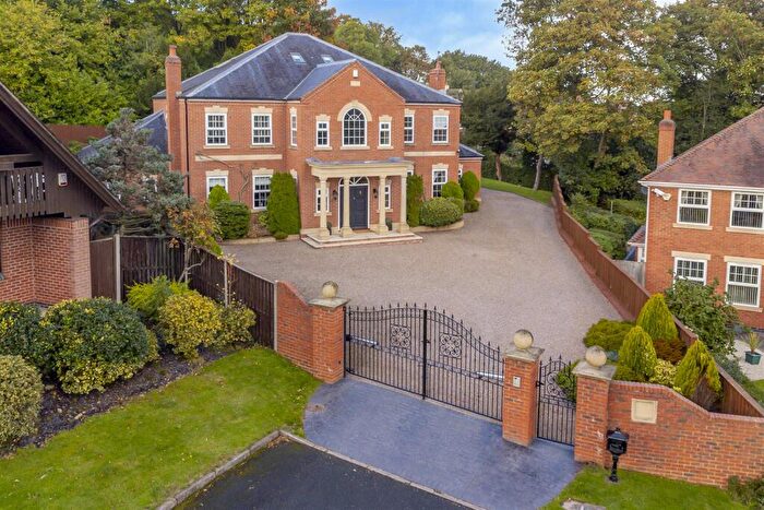 5 Bedroom Detached House For Sale In Grangelea Gardens, Bramcote, Nottingham, NG9