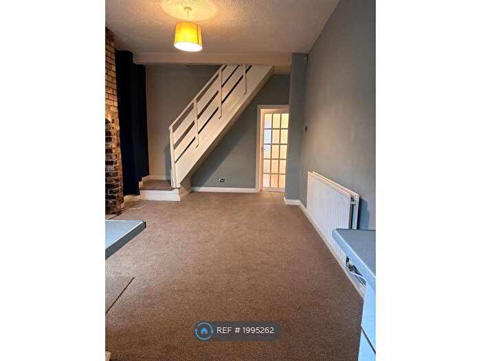 2 Bedroom Terraced House To Rent In Stoke On Trent, Stoke On Trent, ST1
