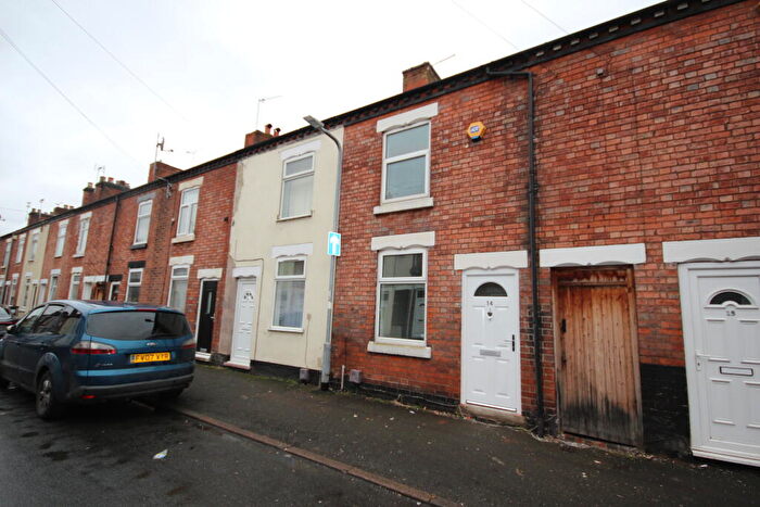 2 Bedroom Terraced House To Rent In Oak Street, Staffordshire, Burton Upon Trent, DE14