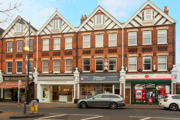 1 Bedroom Flat To Rent In Church Street Weybridge, KT13
