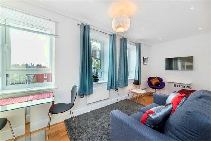 Studio To Rent In Marlborough House, - Finchley Road, London, NW3