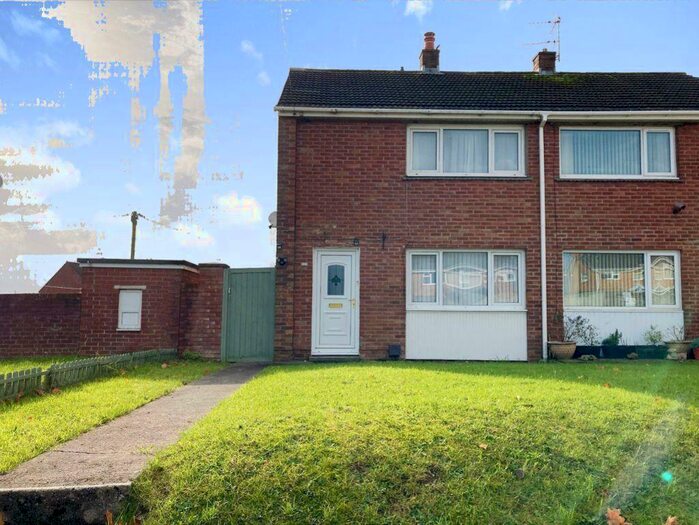 2 Bedroom House To Rent In Llangewydd Road, Bridgend, CF31