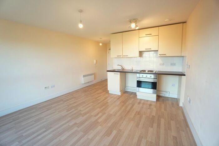 Studio To Rent In Alencon Link, Basingstoke RG21