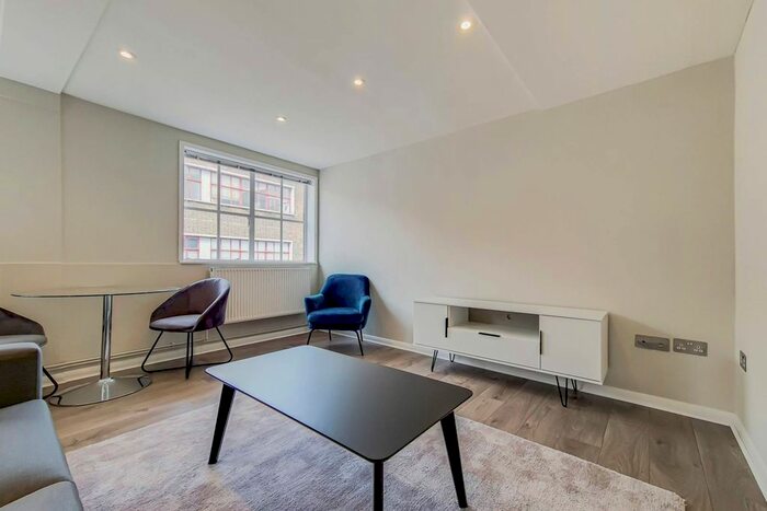 1 Bedroom Flat To Rent In Canonbury Heights West, Islington, London, N1