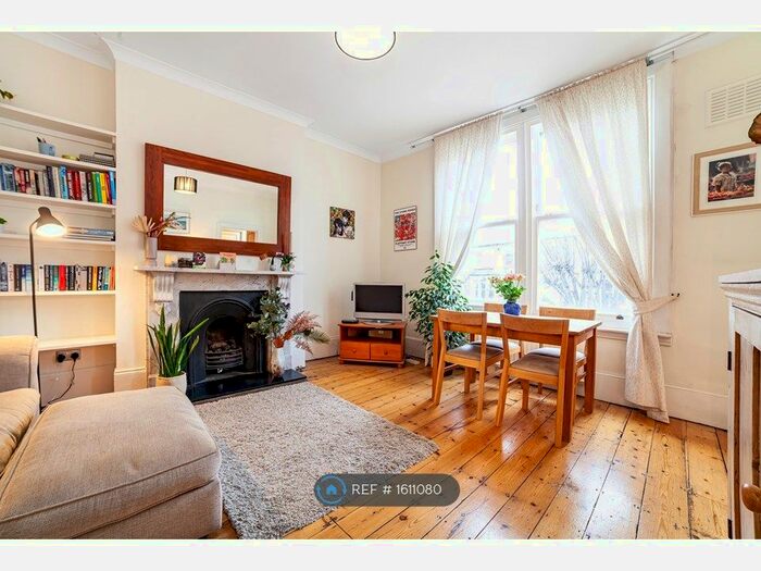 1 Bedroom Flat To Rent In Josephine Avenue, London, SW2