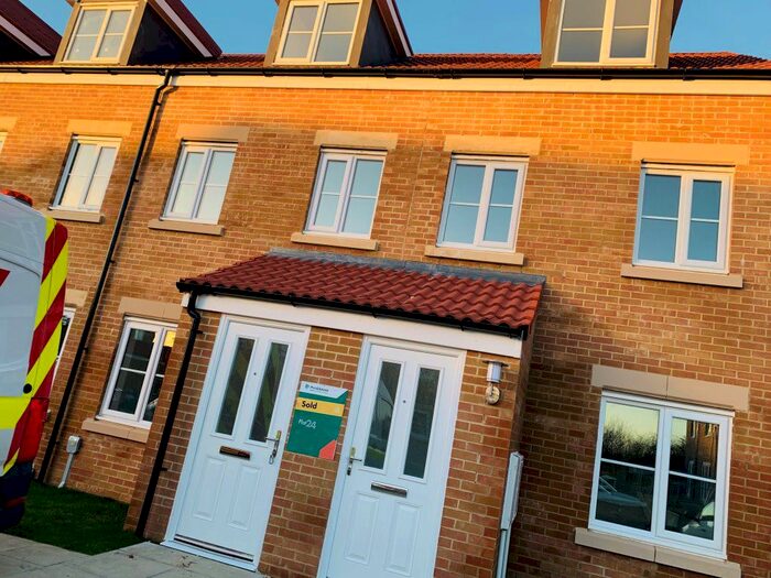 3 Bedroom Flat To Rent In Wordsall Close, Waddington, Lincoln, LN5