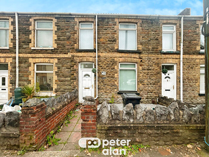 4 Bedroom Terraced House To Rent In New Road, SA10