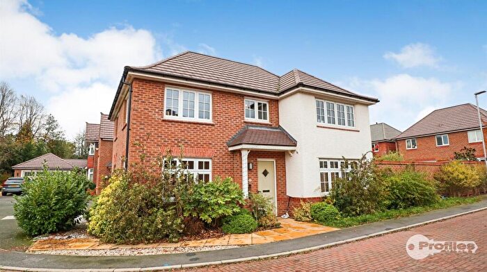 4 Bedroom Detached House For Sale In Flanders Close, Burbage, Hinckley, LE10