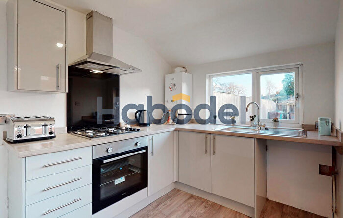 3 Bedroom Terraced House To Rent In Newland, Hull, HU6