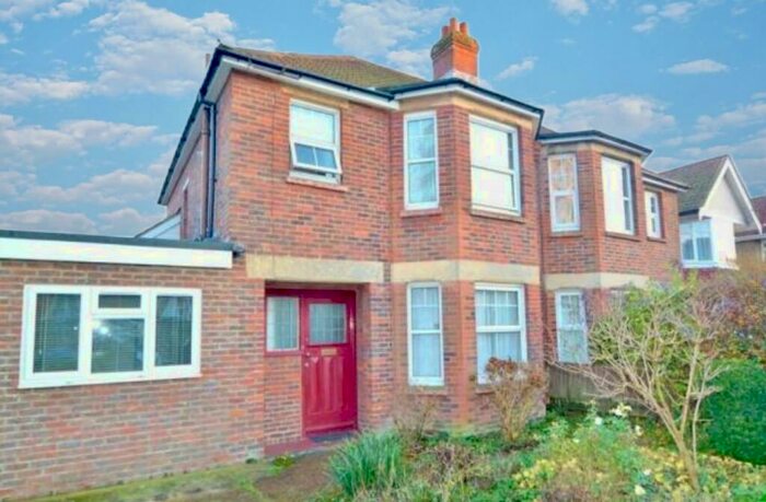 5 Bedroom Semi-Detached House To Rent In Student House - Hartley Avenue, Southampton, SO17